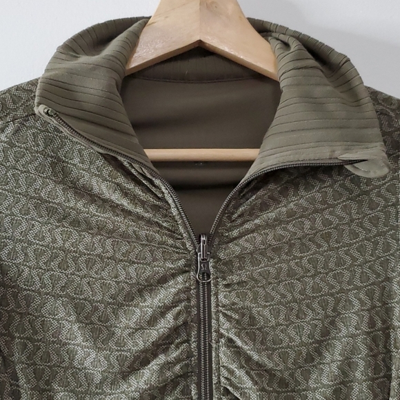 LULULEMON Reversible Jacket - Picture 10 of 13